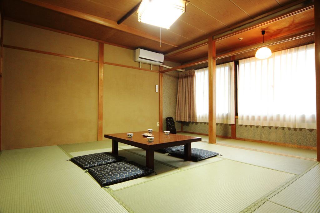 Jinkuro Hotel Takayama  Exterior photo